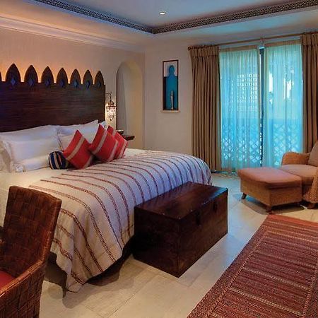 Malakiya Villas - Madinat Jumeirah Dubai Exterior photo